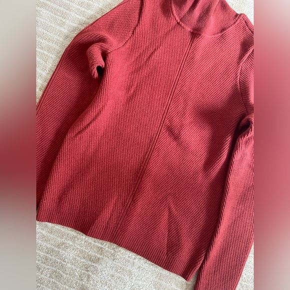 House of Harlow Peyton turtleneck - Picture 7 of 10